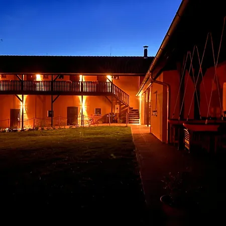 Mattys Ranc Vsetec Apartman