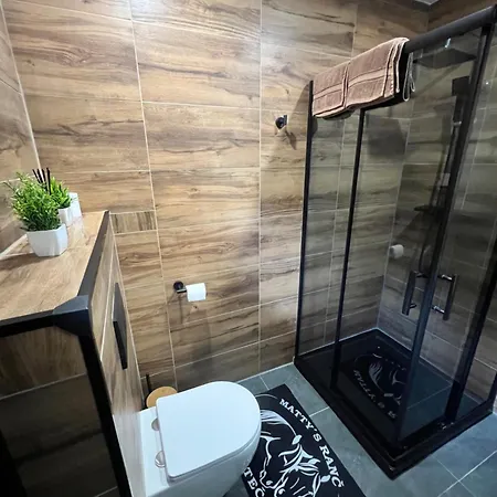 Mattys Ranc Vsetec Apartment *